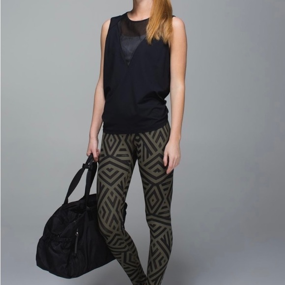 Lululemon Wunder Under - Picture 3 of 3